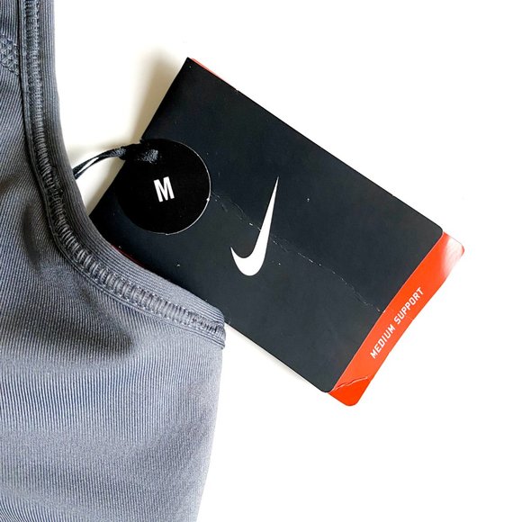 Nike Pro Classic Graphic Sports Bra - Picture 6 of 6